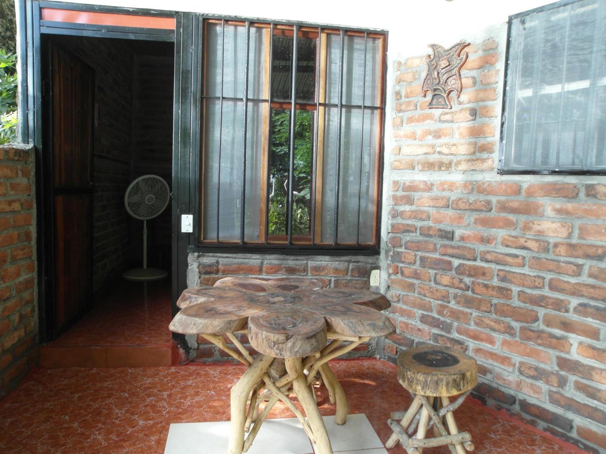 Hostal Eco-Lodge La Chiponga Santo Domingo Room photo