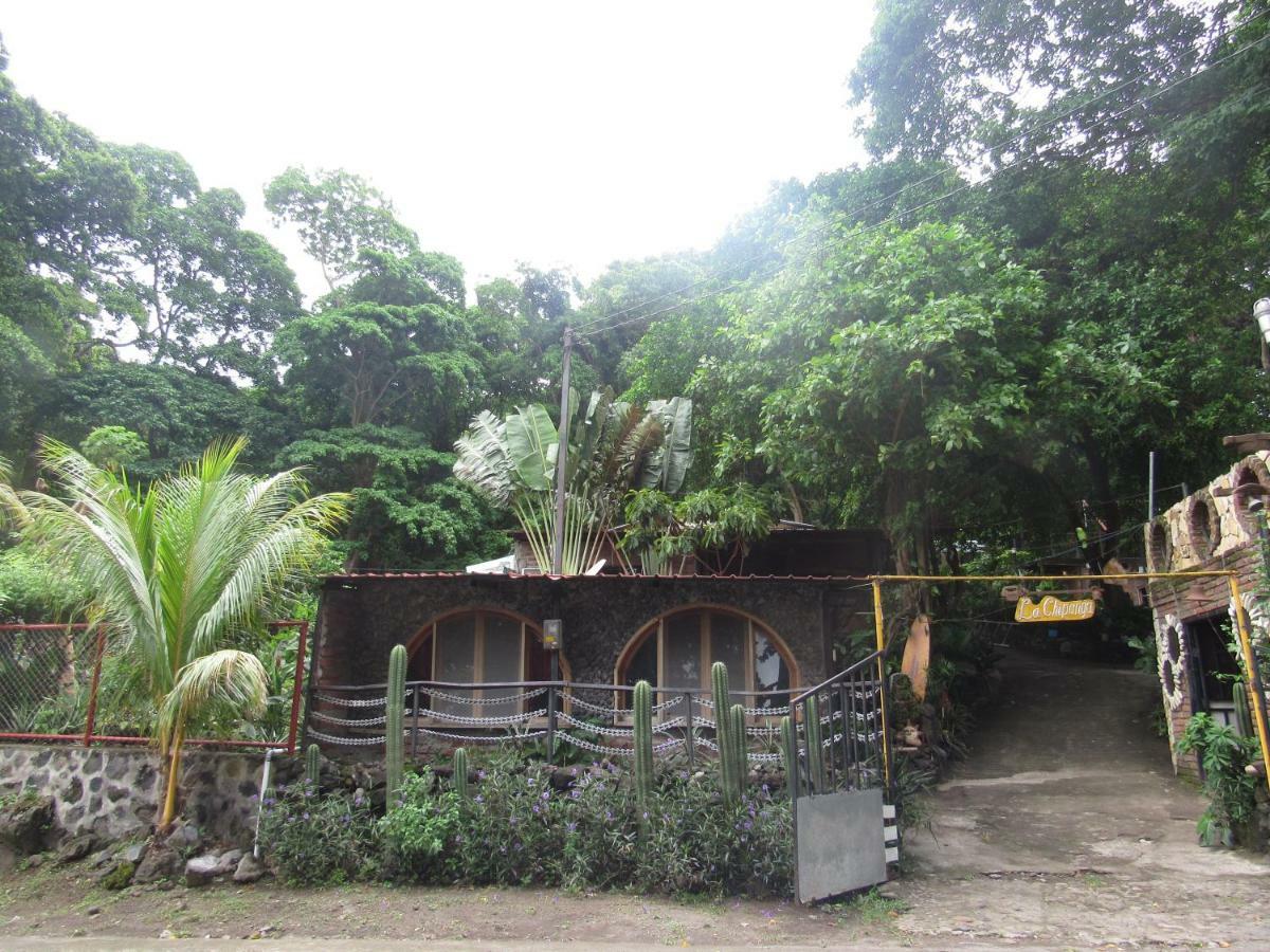 Hostal Eco-Lodge La Chiponga Santo Domingo Exterior photo